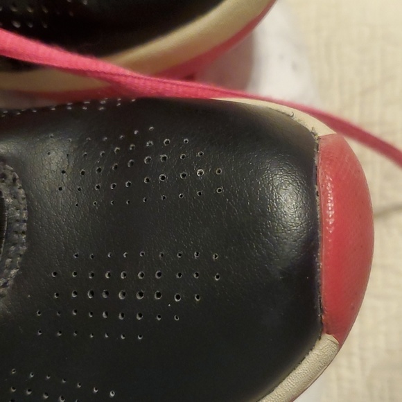 Nike Athletic Youth Shoes - Picture 6 of 15